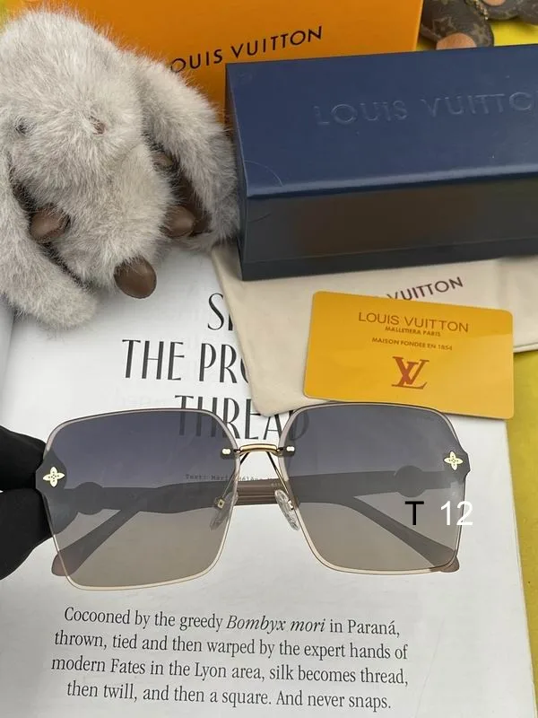 LV L9611 J02